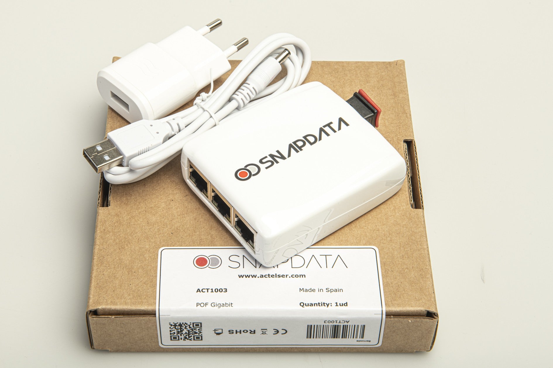 ACT1003 - Conversor de medios para fibra óptica plástica 1 Gbps